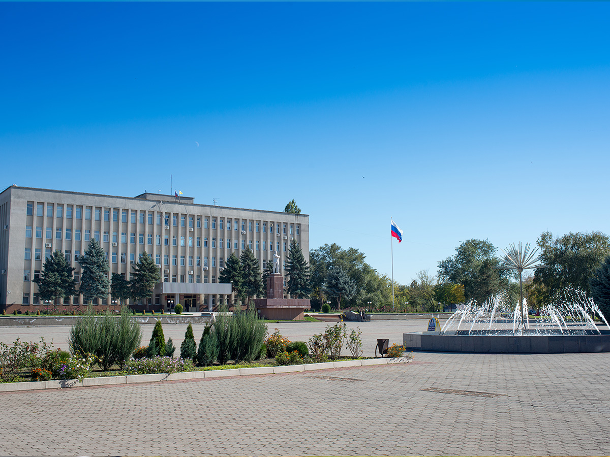 Объявление о проведении конкурсного отбора гражданн закладку сада суперинтенсивного типа в Изобильненском.