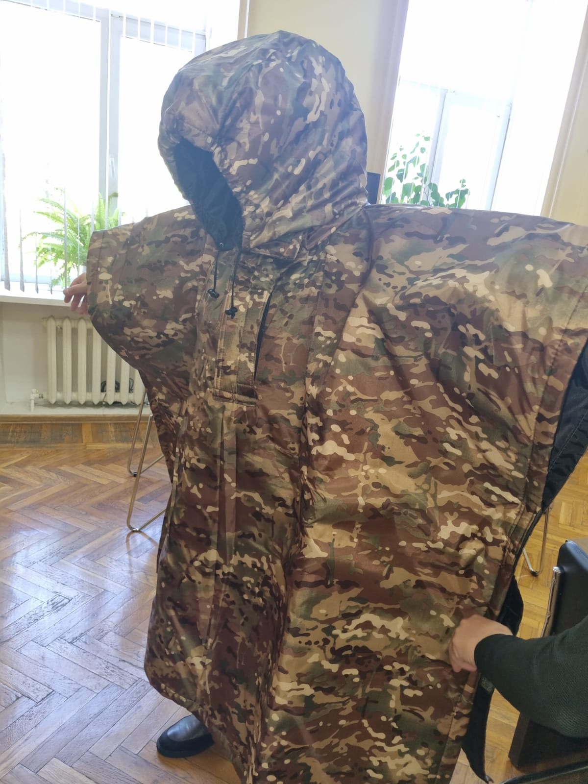 В помощь бойцам на СВО отправлены плащи-невидимки и сетка рабица. Мы вместе делаем Победу! #СвоихНеБросаем.