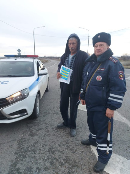 В Изобильненском округе полицейские провели беседы в рамках профилактического мероприятия «Стоп мошенник». В Изобильненском округе полицейские провели беседы в рамках профилактического мероприятия «Стоп мошенник».