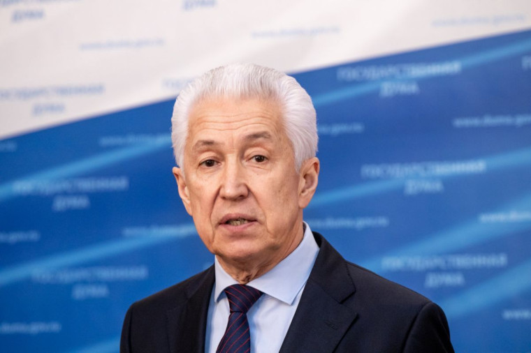 «Единая Россия» внесла законопроект об индексации пенсий работающим пенсионерам.